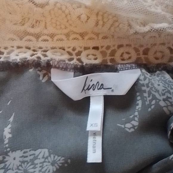 Spaghetti strap KIRRA top. - Picture 4 of 5